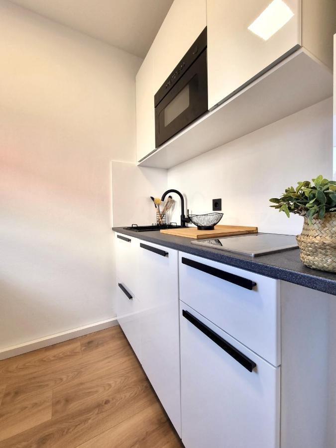 Bamo Studio - Modern Living Lakeside Klagenfurt am Woerthersee ภายนอก รูปภาพ